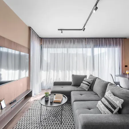 Stylish With Private Swimming Pool Villa Brtonigla