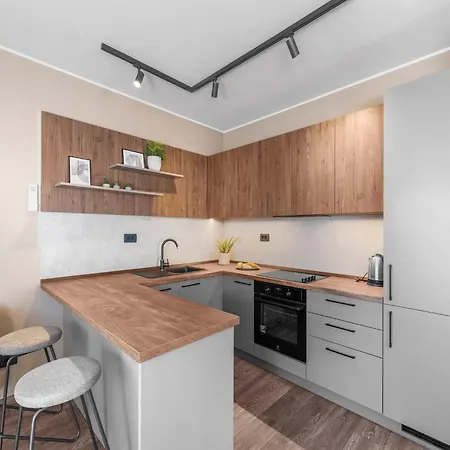 Stylish With Private Swimming Pool *