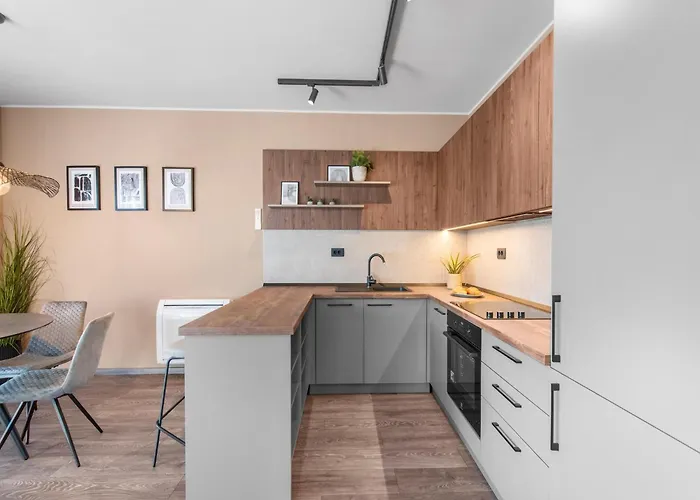 Near With Pool Vila *