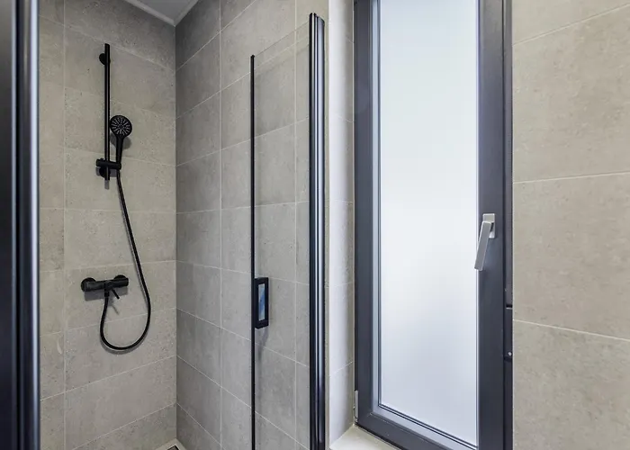 Villa Near With Pool