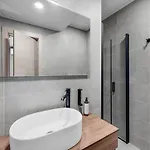 וילה Near With Pool